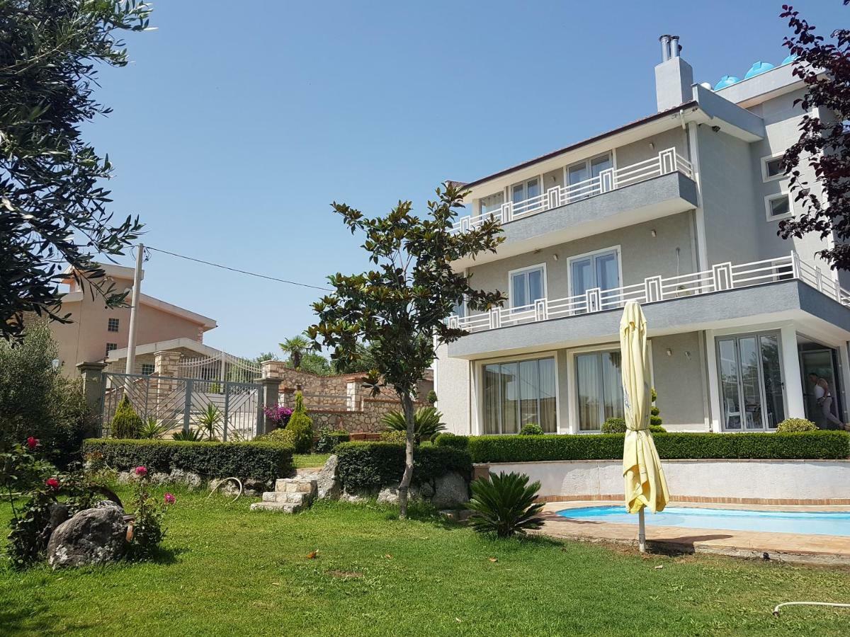 Vila Elida Trajas Exteriör bild