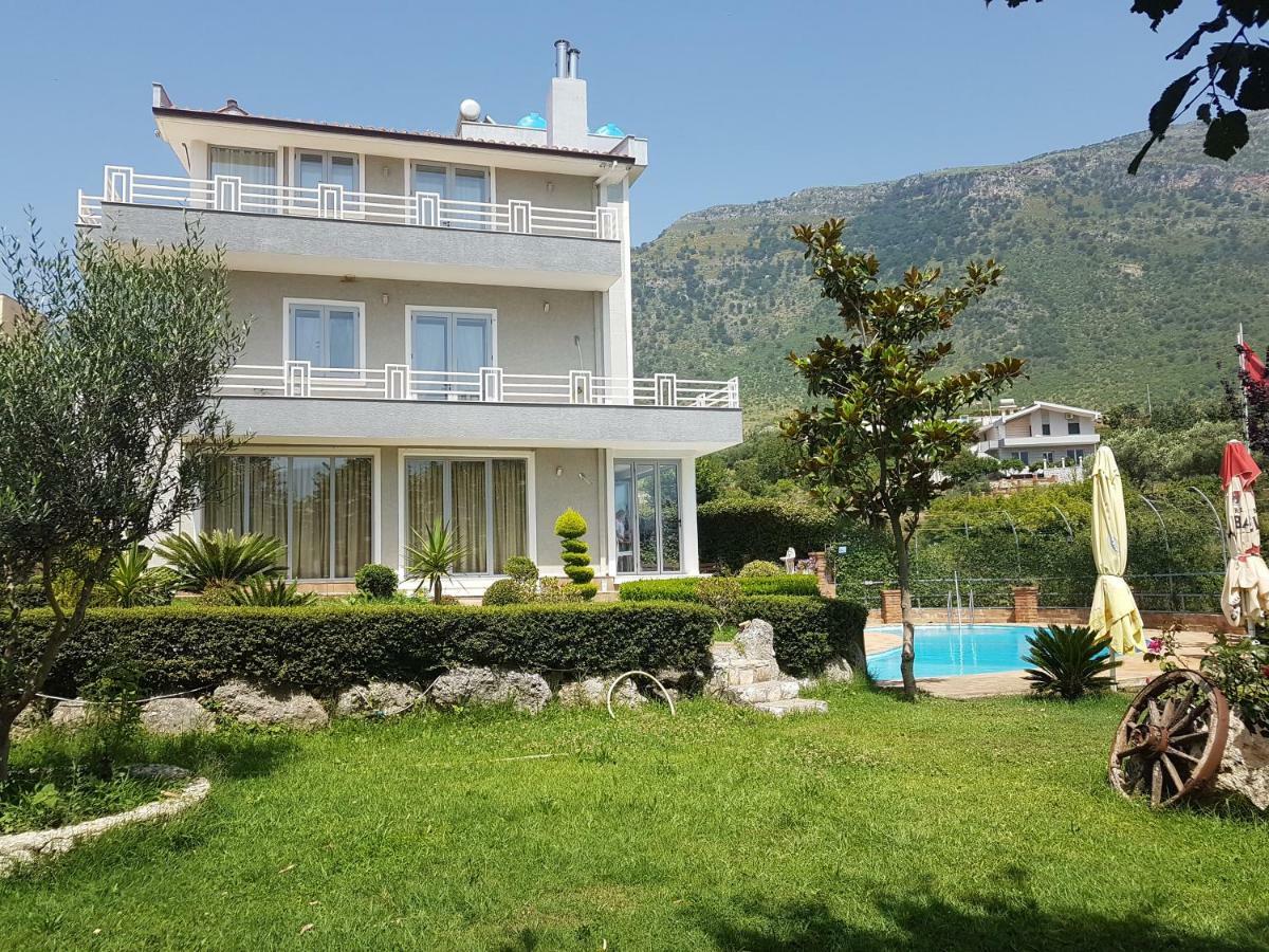 Vila Elida Trajas Exteriör bild